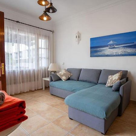 Beautiful Home In Lanzarote 5 Mins From Marina بلايا بلانكا المظهر الخارجي الصورة