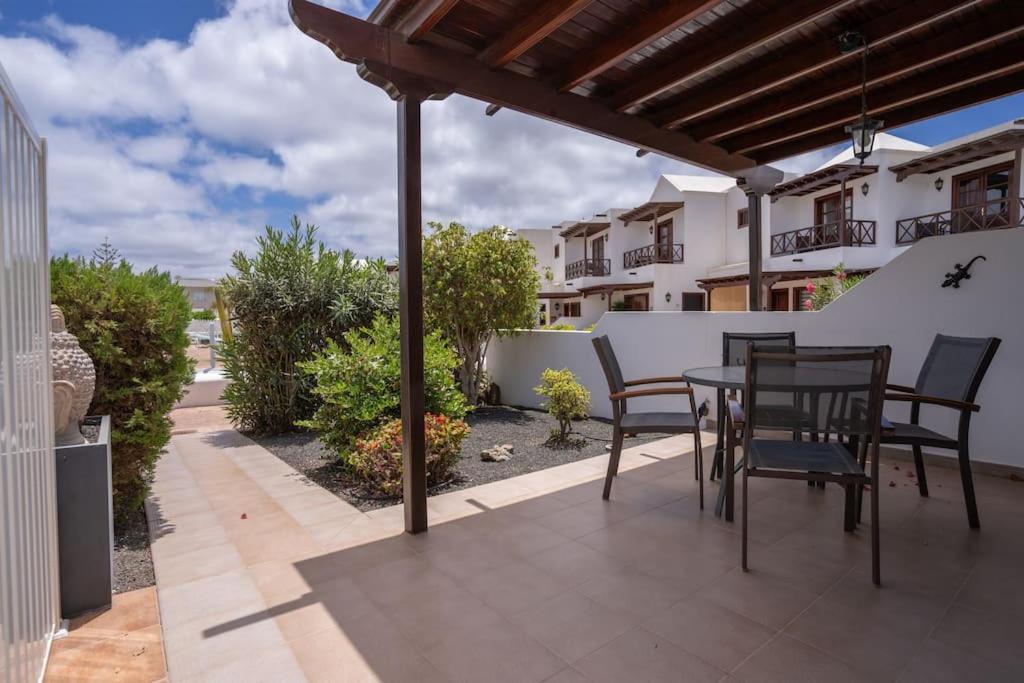 Beautiful Home In Lanzarote 5 Mins From Marina بلايا بلانكا المظهر الخارجي الصورة