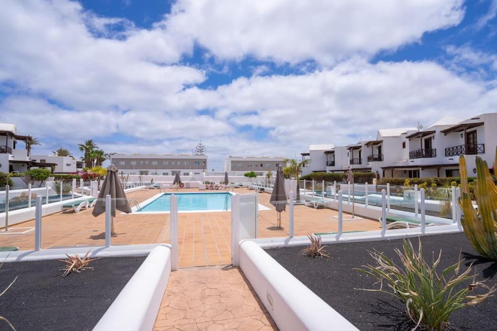 Beautiful Home In Lanzarote 5 Mins From Marina بلايا بلانكا المظهر الخارجي الصورة